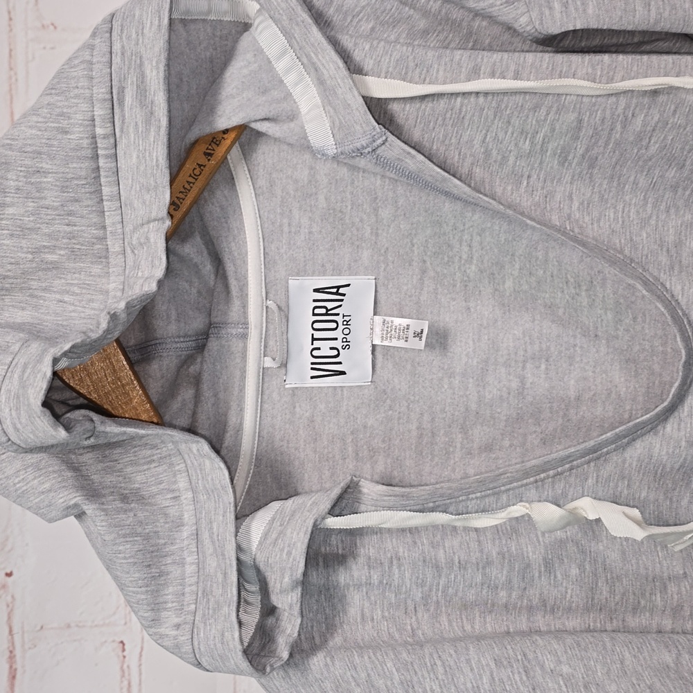 Victorias Secret Victoria Sport Deep VNeck Gray Sweatshirt Hoodie Women Size S/M - Picture 3 of 12